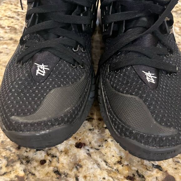 Nike kyrie 2 low 2019 #11 basketball shoes men’s 13 - Picture 2 of 12